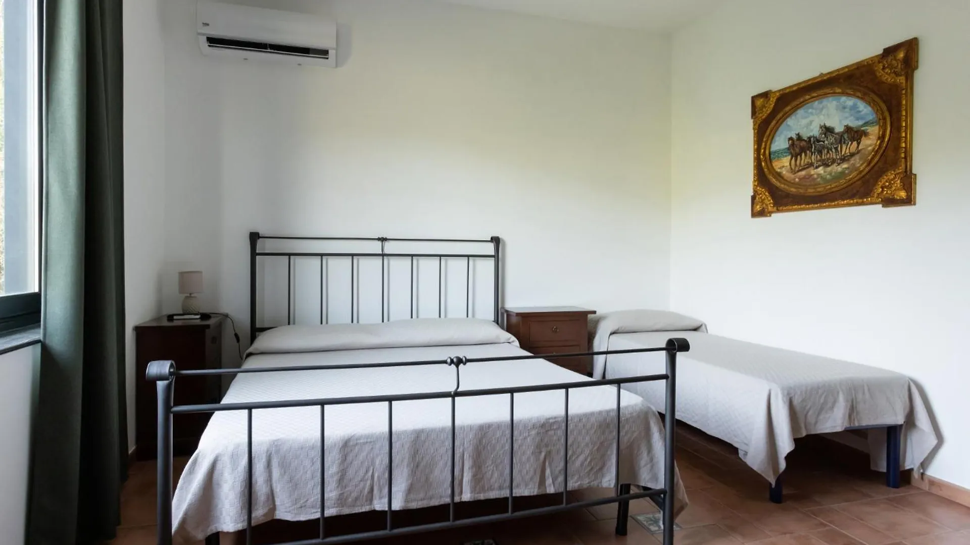 Guest house Azienda Agricola Agri Bio Serv Hotel Messina